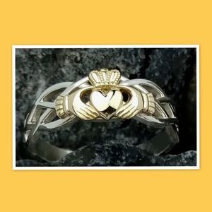 Two-Tone Claddagh Heart Ring - Size 7